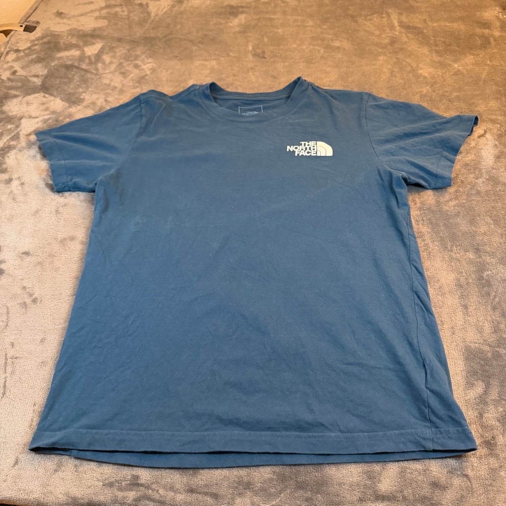 The North Face Graphic T Shirt Blue "Never Stop Exploring" Mens Medium